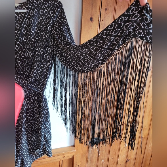 3/30$🎉SALE!!!🎉 H&M Coachella Fringe Romper💕🌻 - Picture 2 of 5